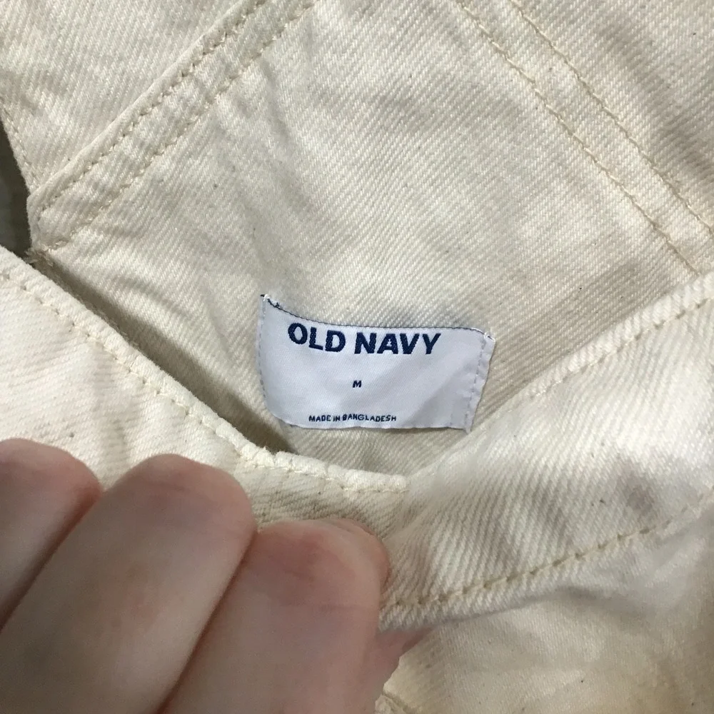 NWT Old Navy Slouchy Straight Cut-Off Jean Shortalls‎ Ecru Sz M Denim Minimalist